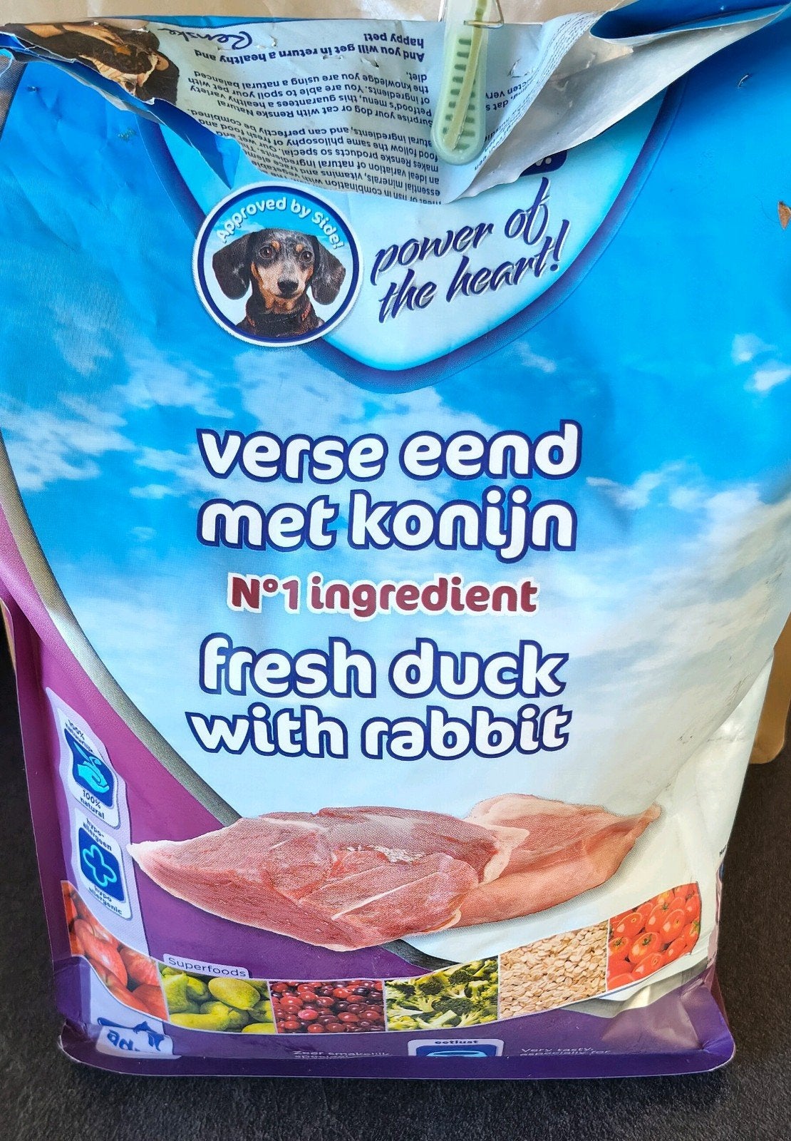 Hondenvoer Renske, Ophalen, Hond