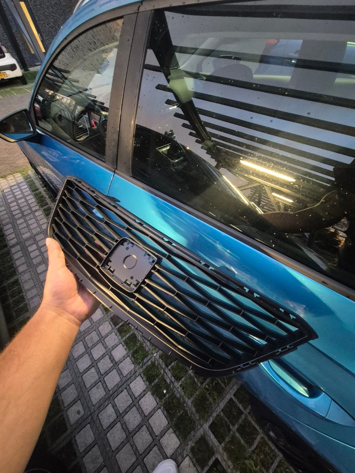 FR grill voor Seat Ibiza 2011-2018, Auto-onderdelen, Voor, Nieuw, Ophalen of Verzenden, Bumper