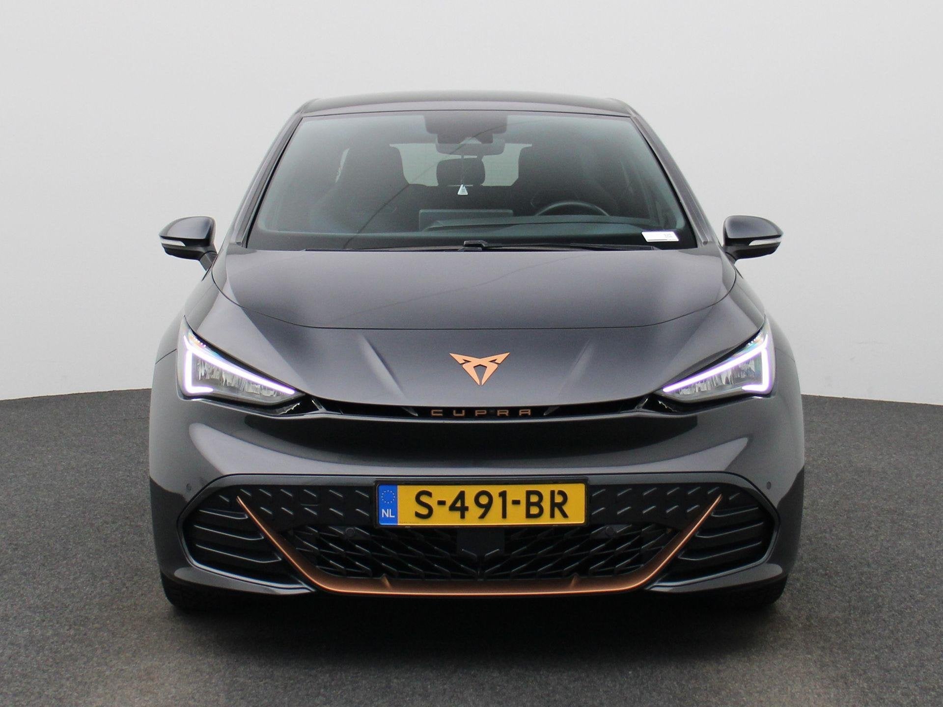 CUPRA Born Business 62 kWh, Auto's, Automaat, 12 maanden, Gebruikt, Zwart