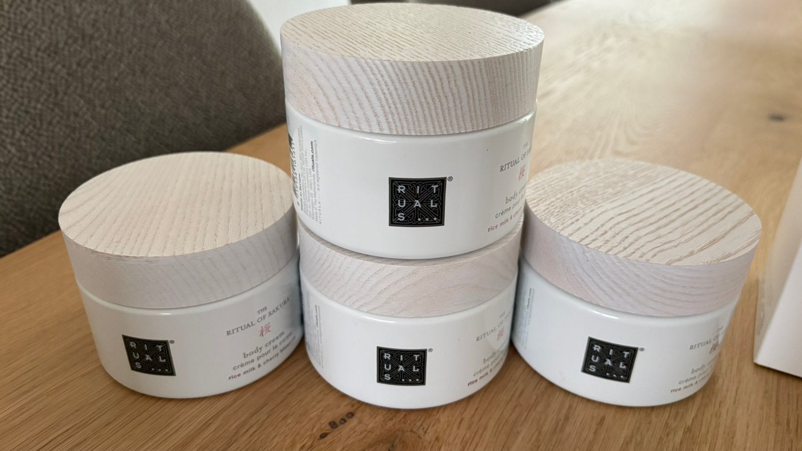 4 lege navulbare bodycream potten Rituals Sakura, Ophalen of Verzenden, Zo goed als nieuw, Bodylotion, Crème of Olie