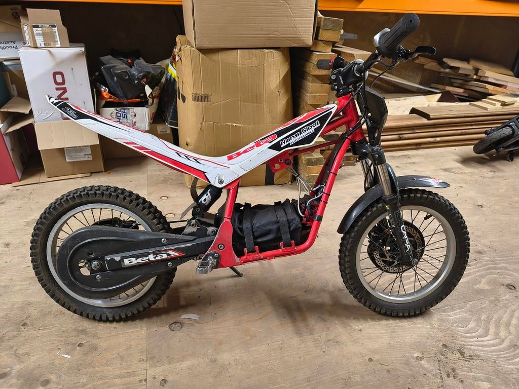 Beta trialbike elektrisch 16" wielmaat incl lader, Ophalen of Verzenden, Gebruikt