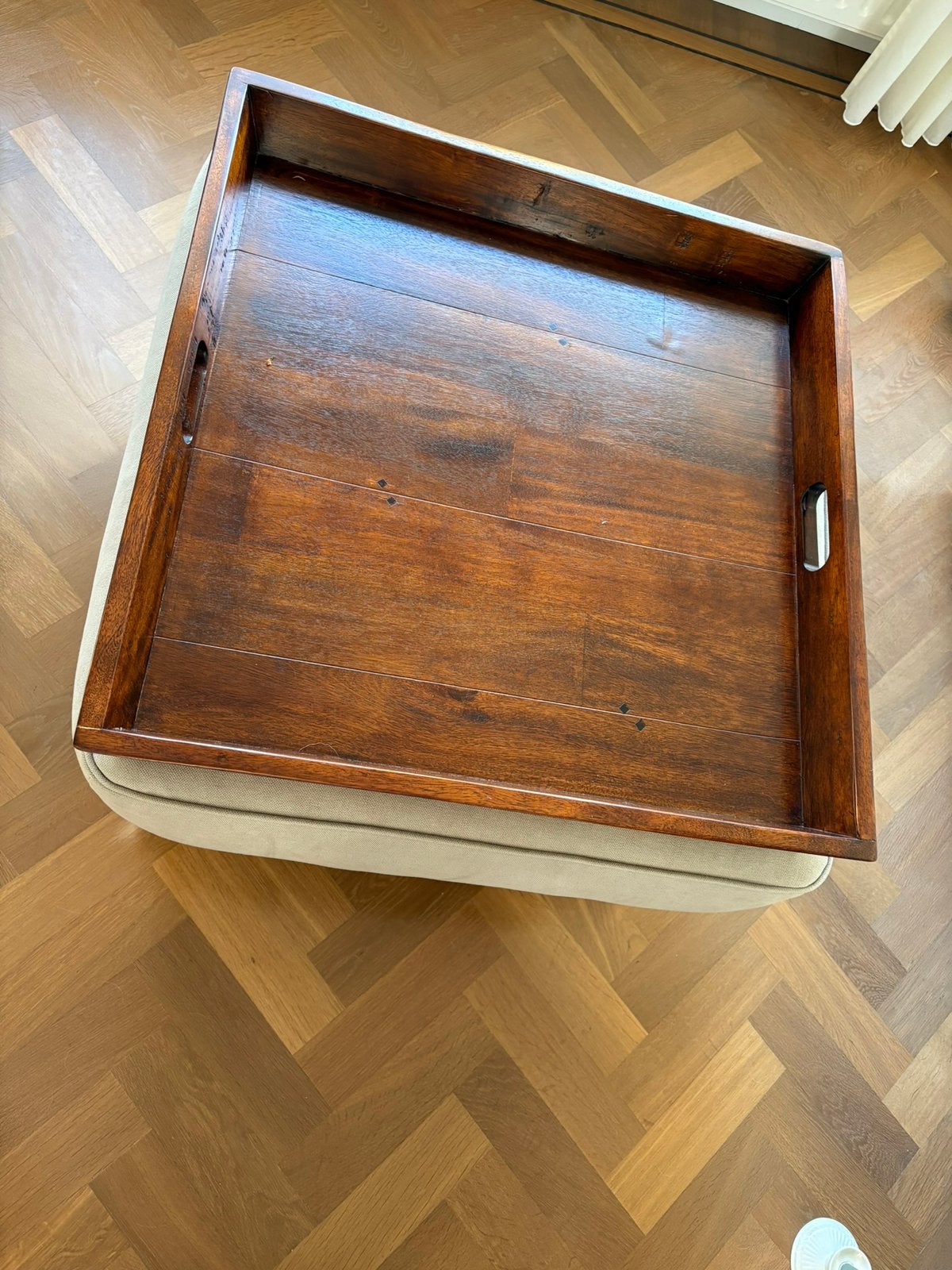 Groot houten dienblad 70  70 cm – hocker gratis erbij, Ophalen, Zo goed als nieuw, Vierkant, Hout