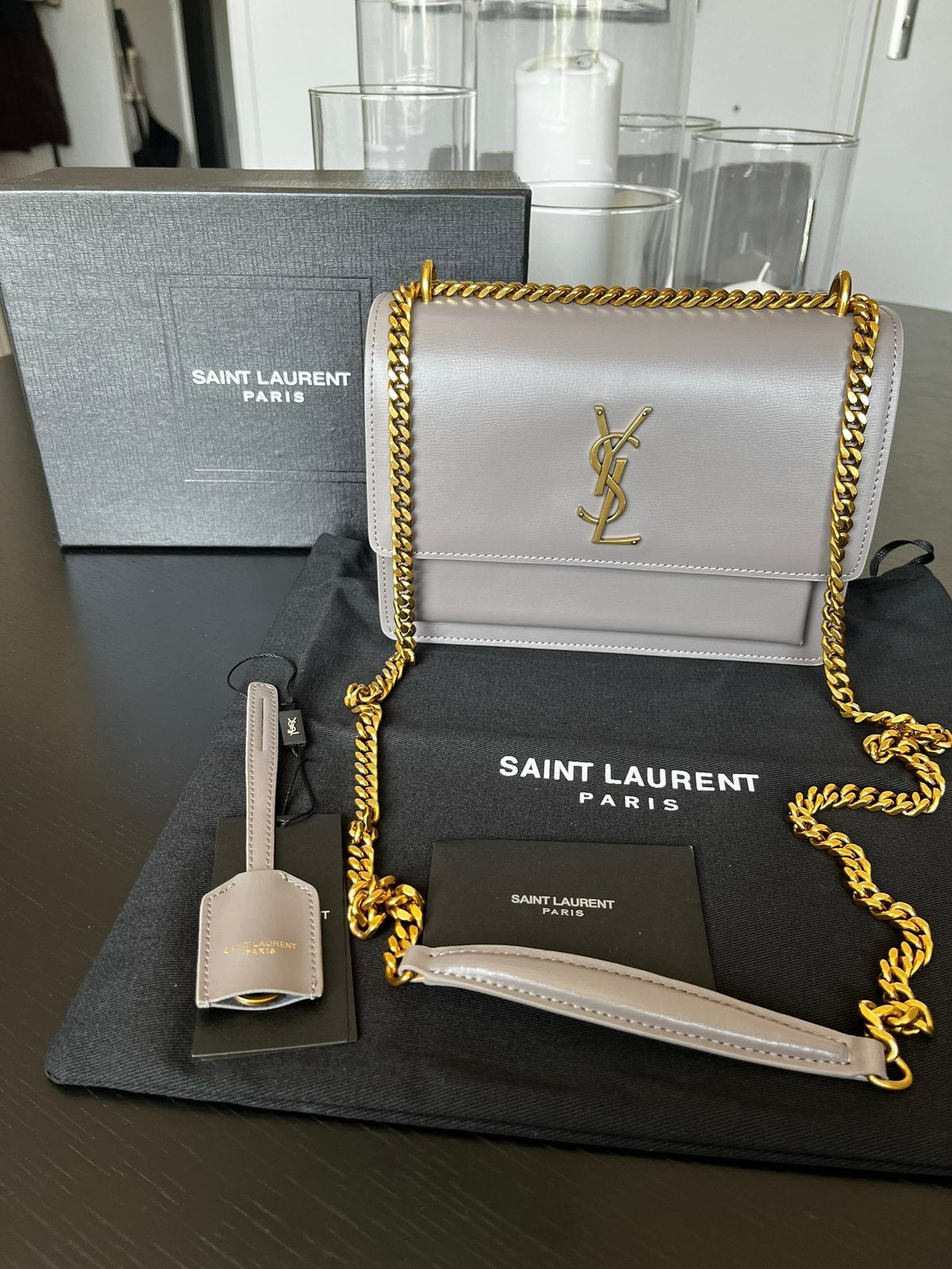 Yves Saint Laurent YSL Sunset tas bag kalfsleer taupe grijs, Ophalen of Verzenden, Nieuw, Grijs, Schoudertasje