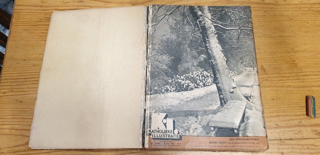 Weekblad Katholieke Illustratie 85e jaarga 1951 no 1 t/m 26, Boeken, Tijdschriften en Kranten, Ophalen of Verzenden, Gelezen, Overige typen