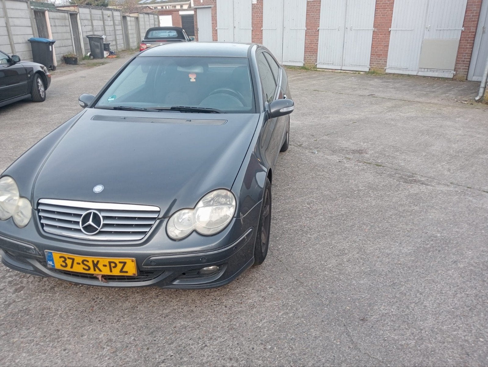 Mercedes-Benz C-Klasse 2.2 CDI C200 Sportcoupe 2006 Grijs, Auto's, Mercedes-Benz, 745 kg, 4 cilinders, 4 stoelen, 122 pk