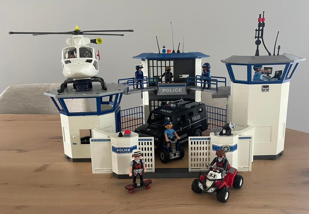 Playmobil politiebureau, Kinderen en Baby's, Speelgoed | Playmobil, Ophalen, Zo goed als nieuw
