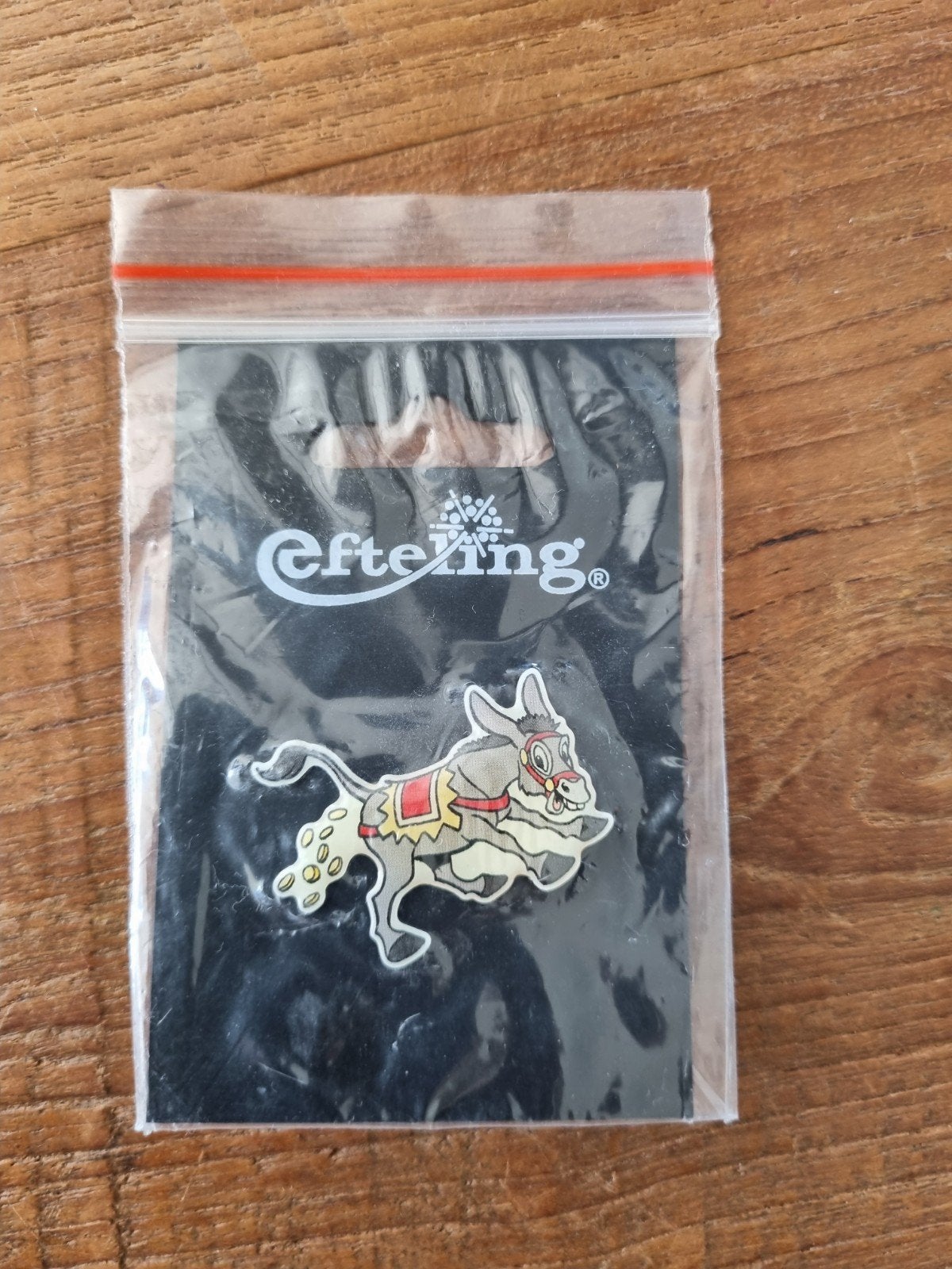 Efteling pin van Ezeltje Strekje, Verzamelen, Ophalen of Verzenden, Button of Speldje
