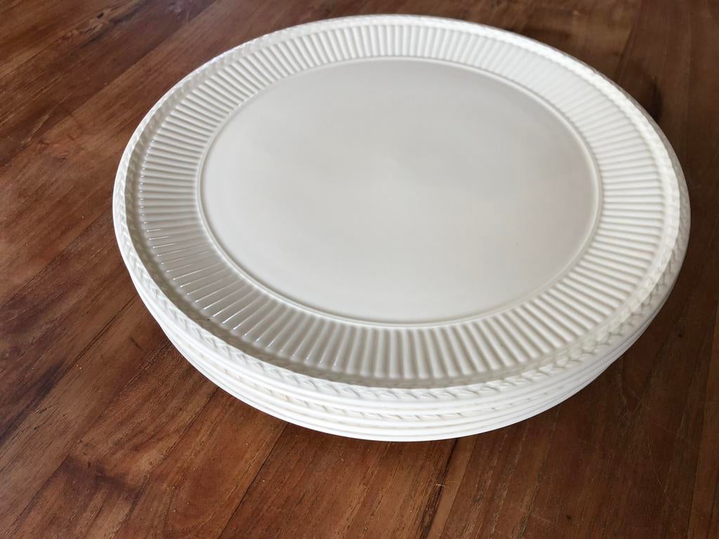 Wedgwood edme gebakschaal/pizzabord/onderbord 32cm, Ophalen of Verzenden, Wedgwood, Aardewerk, Schaal of Schalen