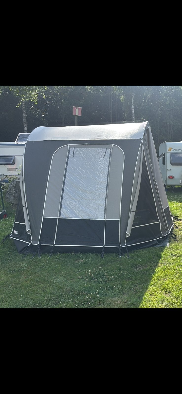 Unico bus camper deeltent 350, Ophalen, Zo goed als nieuw