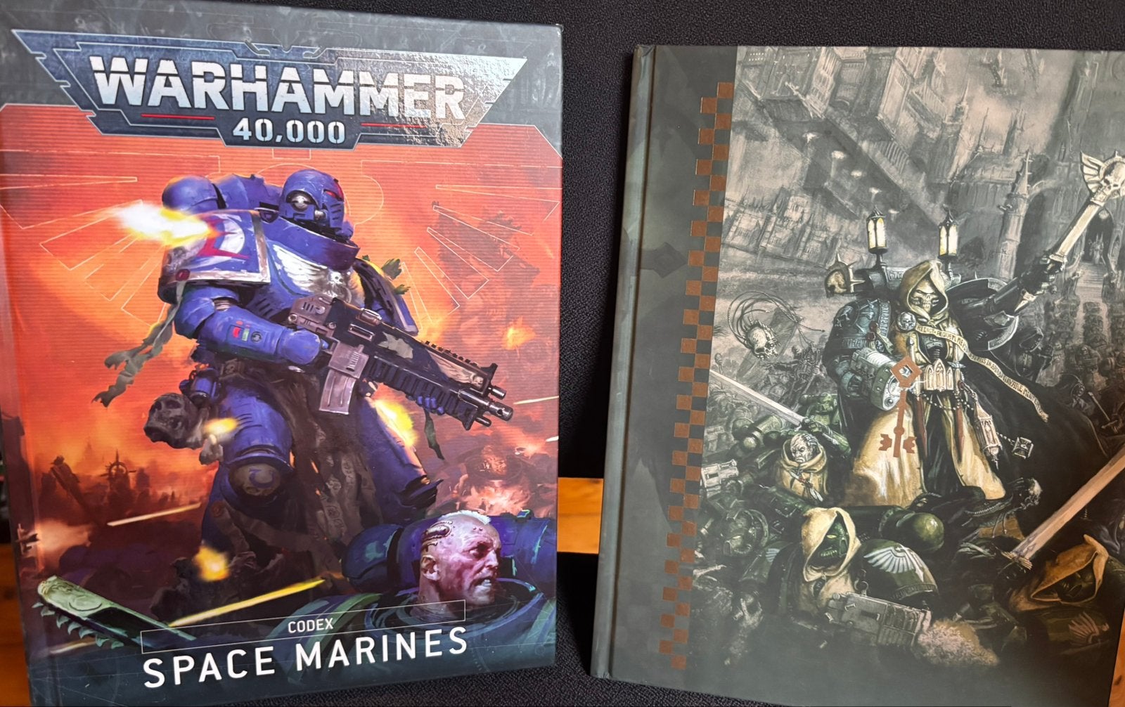 Warhamer 40k space marine codex en dark angels limited codex, Ophalen of Verzenden, Zo goed als nieuw, Warhammer 40000