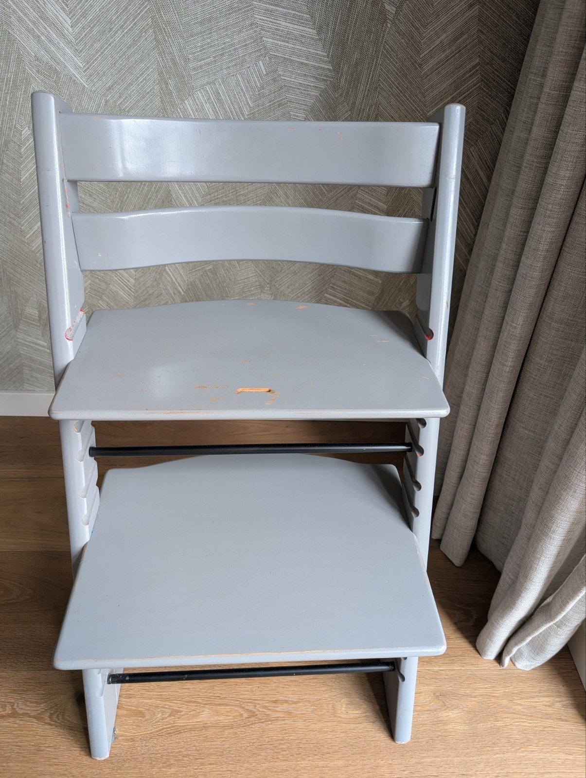 stokke tripp trapp stoel - nieuw model - storm grey, Ophalen, Gebruikt, Meegroeistoel, Aanschuifbaar