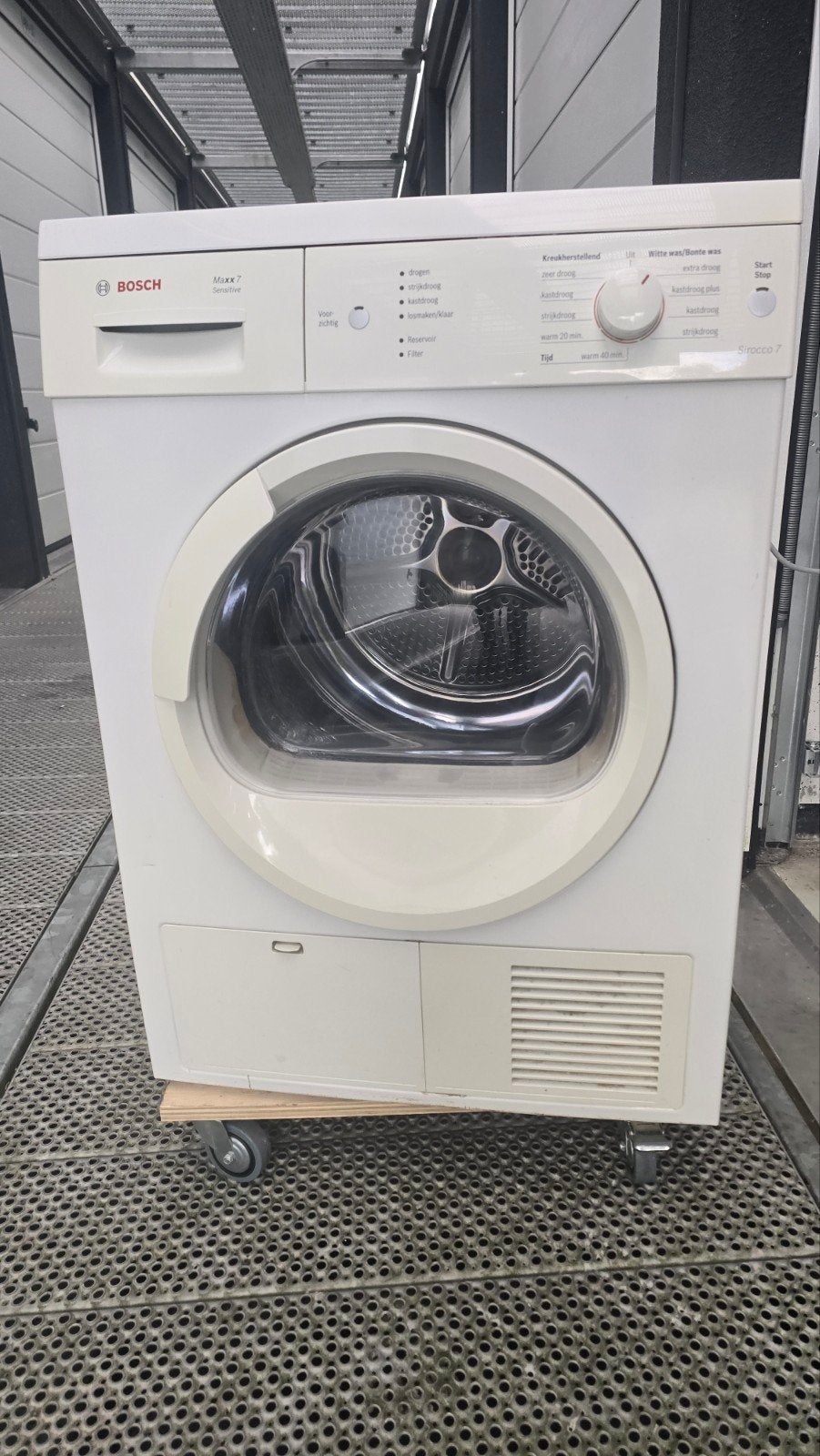 Bosch Condensdroger, 6 tot 8 kg, Ophalen, Condens, 85 tot 90 cm