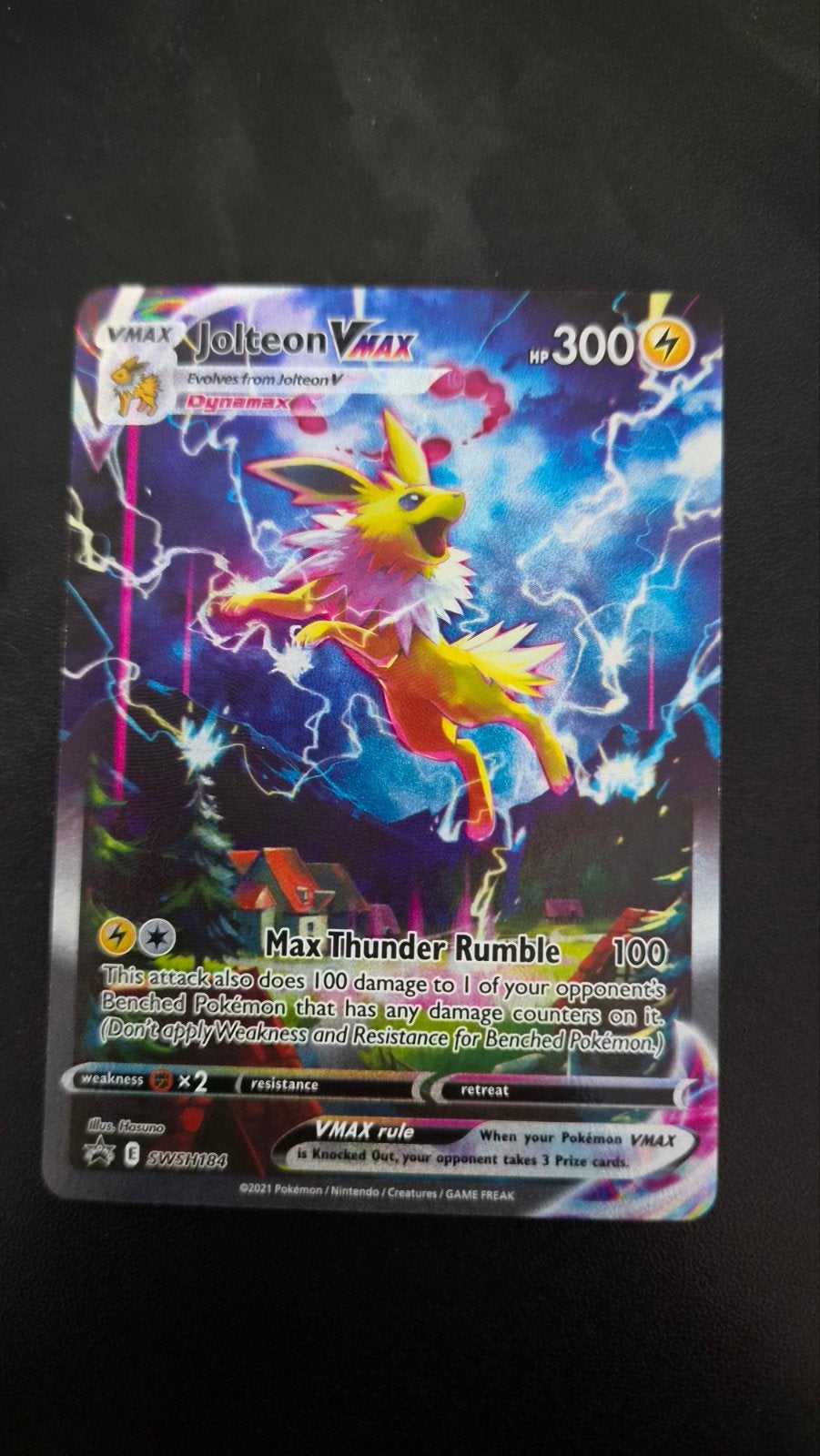 Jolteon VMAX Pokémon kaart SWSH184, Ophalen of Verzenden, Zo goed als nieuw, Losse kaart, Foil
