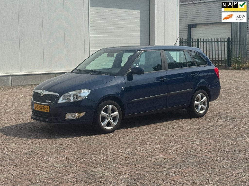 Skoda Fabia Combi 1.2 TDI Greenline, Voorwielaandrijving, Euro 5, 1199 cc, Blauw