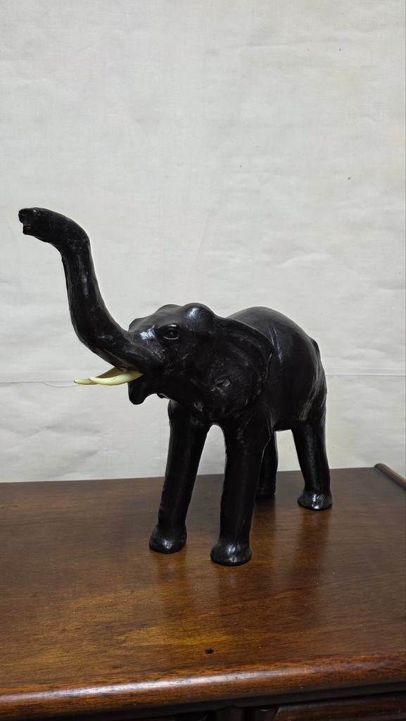 vintage lederen olifant, Ophalen, Huis en Inrichting