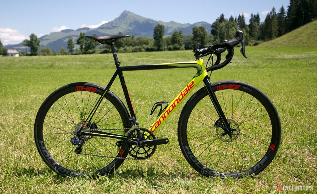 Cannondale SuperSix Hi-Mod Disc Ulterga Di2 Racefiets (56 cm, Overige merken, 28 inch, Gebruikt, Carbon