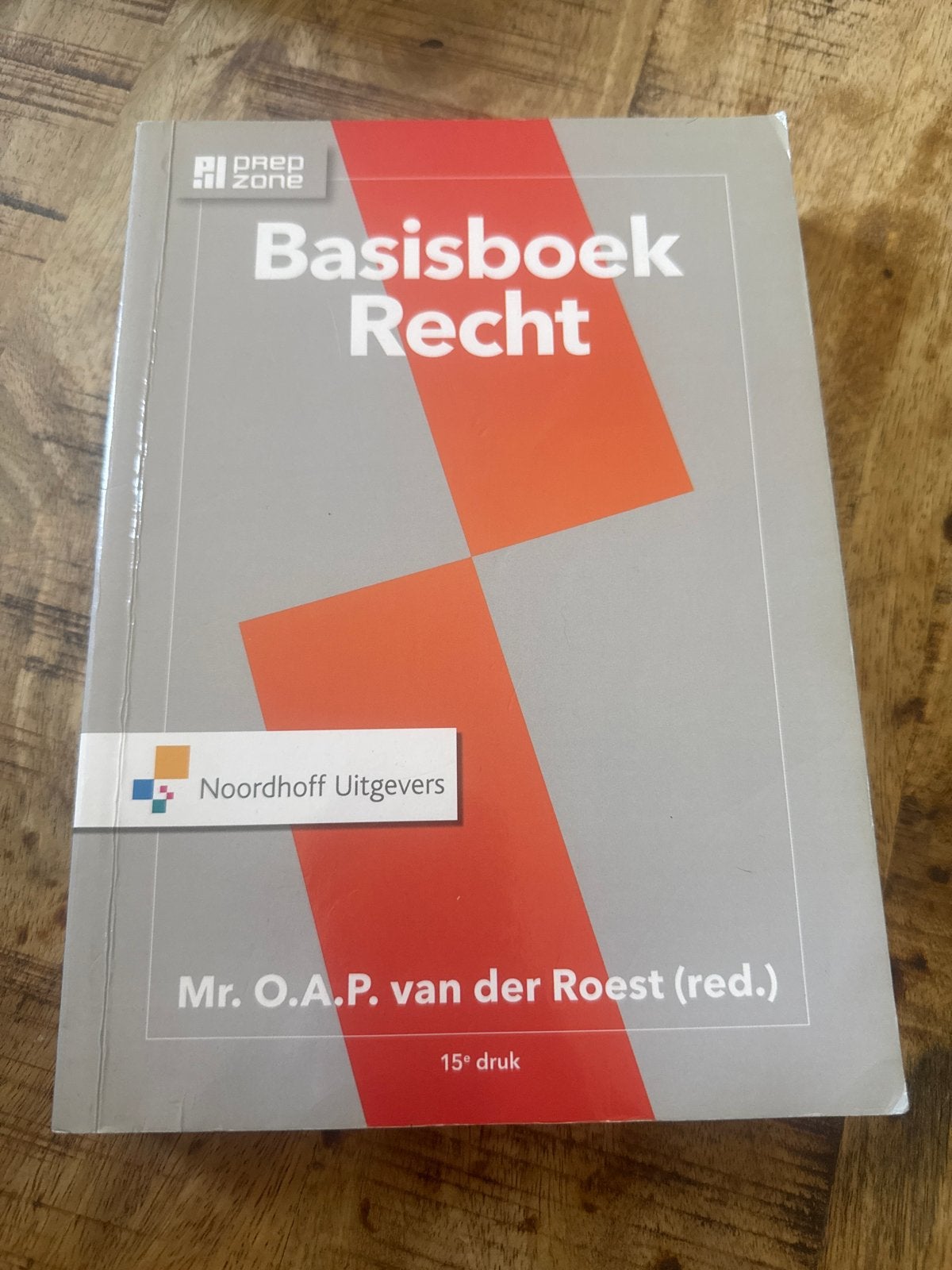 Basisboek Recht - Mr. O.A.P. van der Roest (red.), Ophalen of Verzenden, Gamma, Zo goed als nieuw, HBO