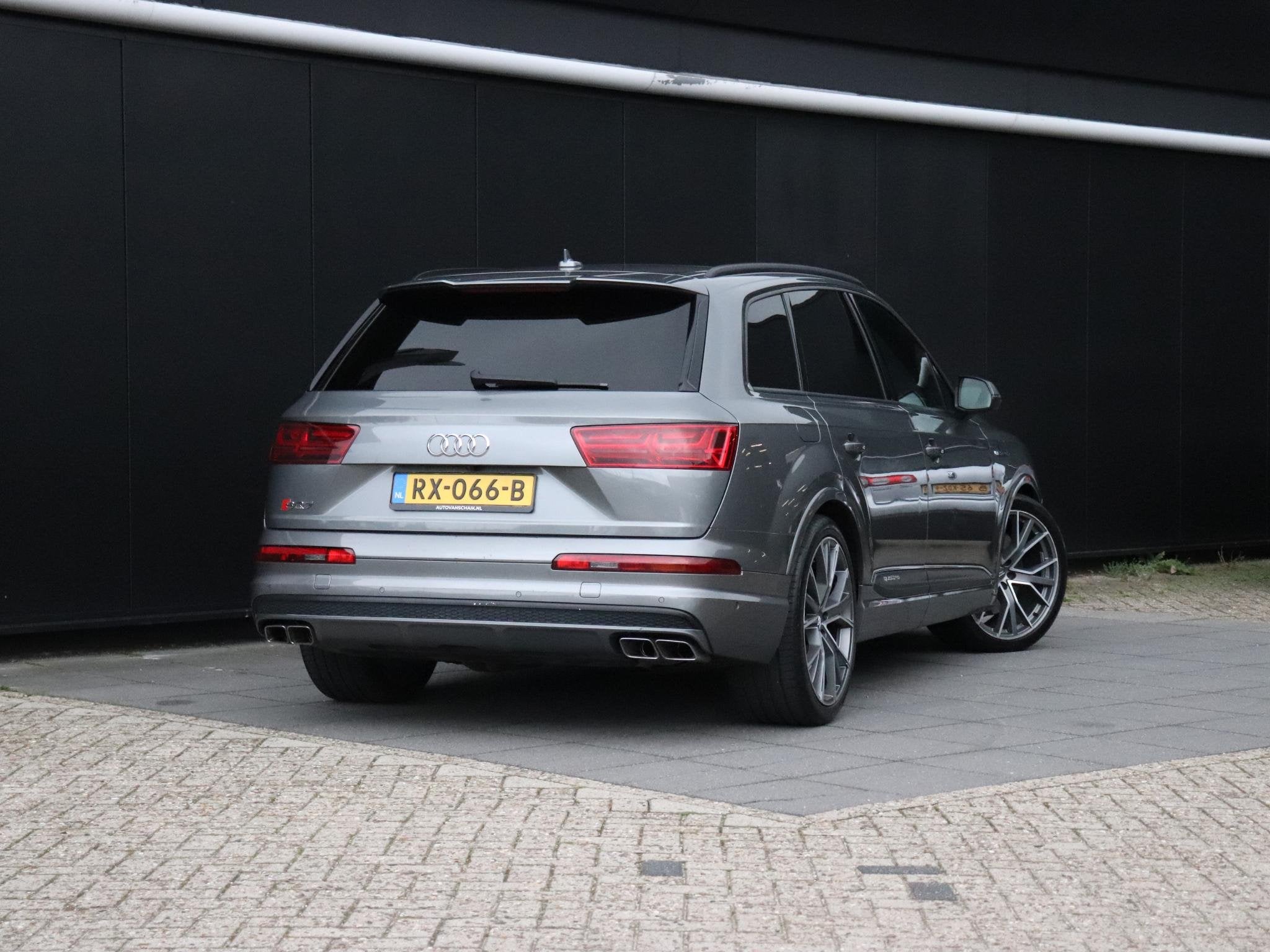 Audi Q7 4.0 TDI SQ7 quattro Pro Line + 7p | PANO-DAK | LEDER, Auto's, 435 pk, Gebruikt, Parkeerassistent, 7 stoelen
