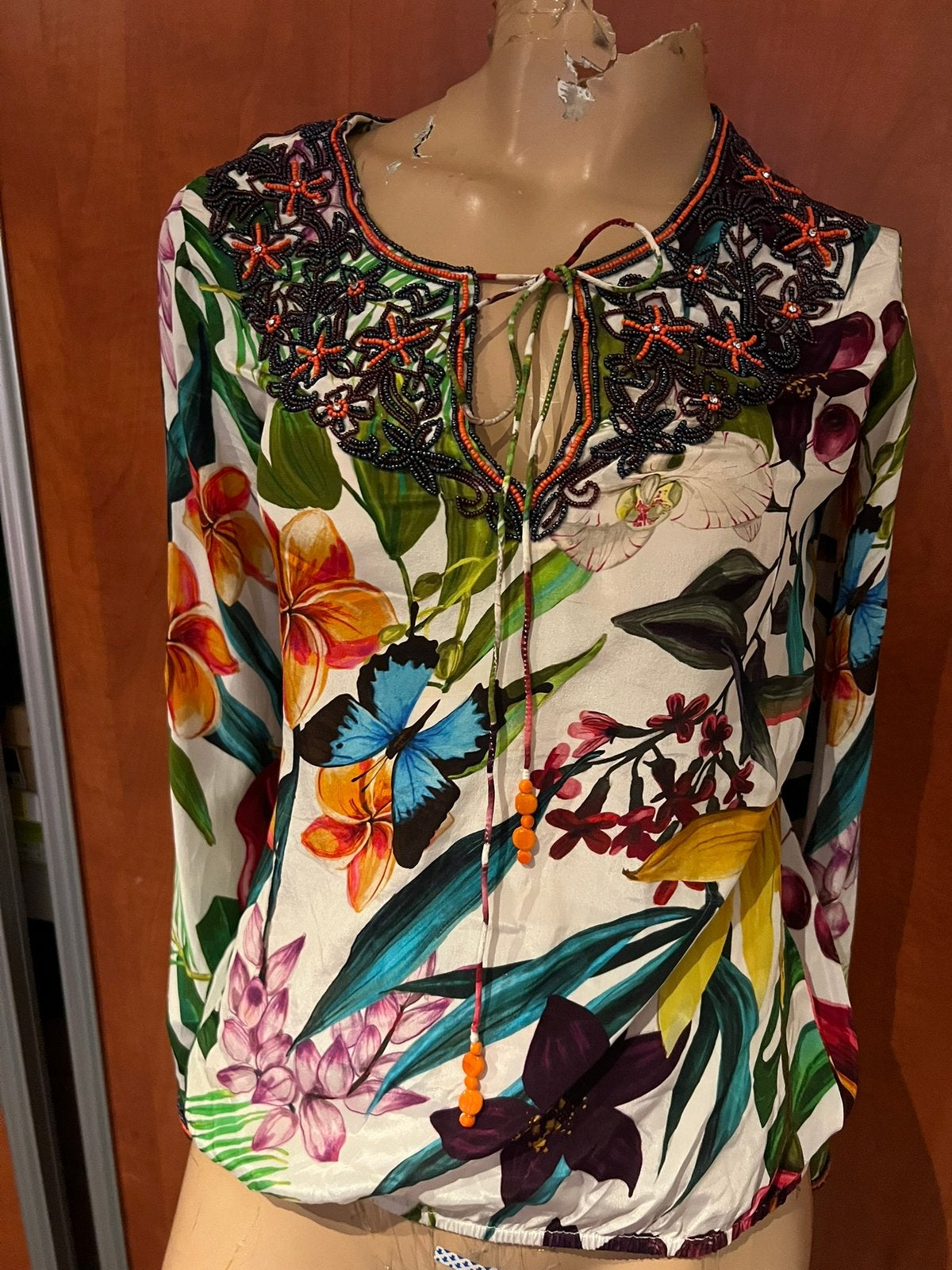 TAJ by Sabrina crippa blouse kralen S ZIJDE origineel zgan, Meerkleurig, R, Ophalen of Verzenden, Zo goed als nieuw