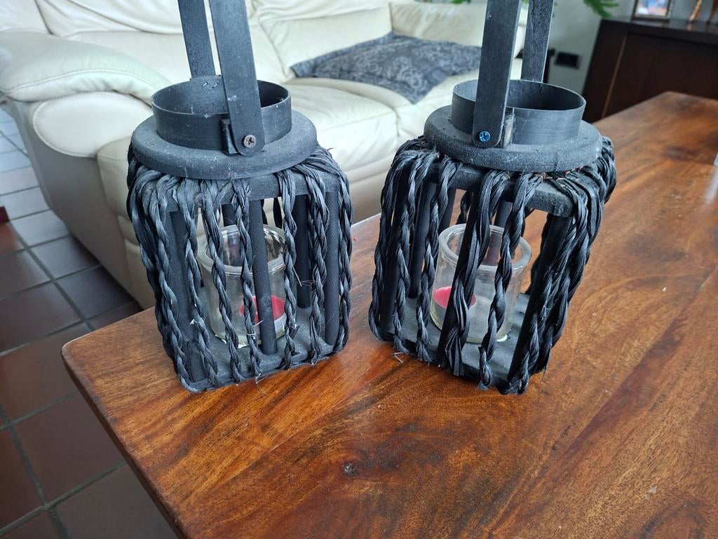 2  lantaarn kaarsen/ theelichthouder, Huis en Inrichting, Woonaccessoires | Kandelaars en Kaarsen, Ophalen, Nieuw, Hout, Minder dan 25 cm