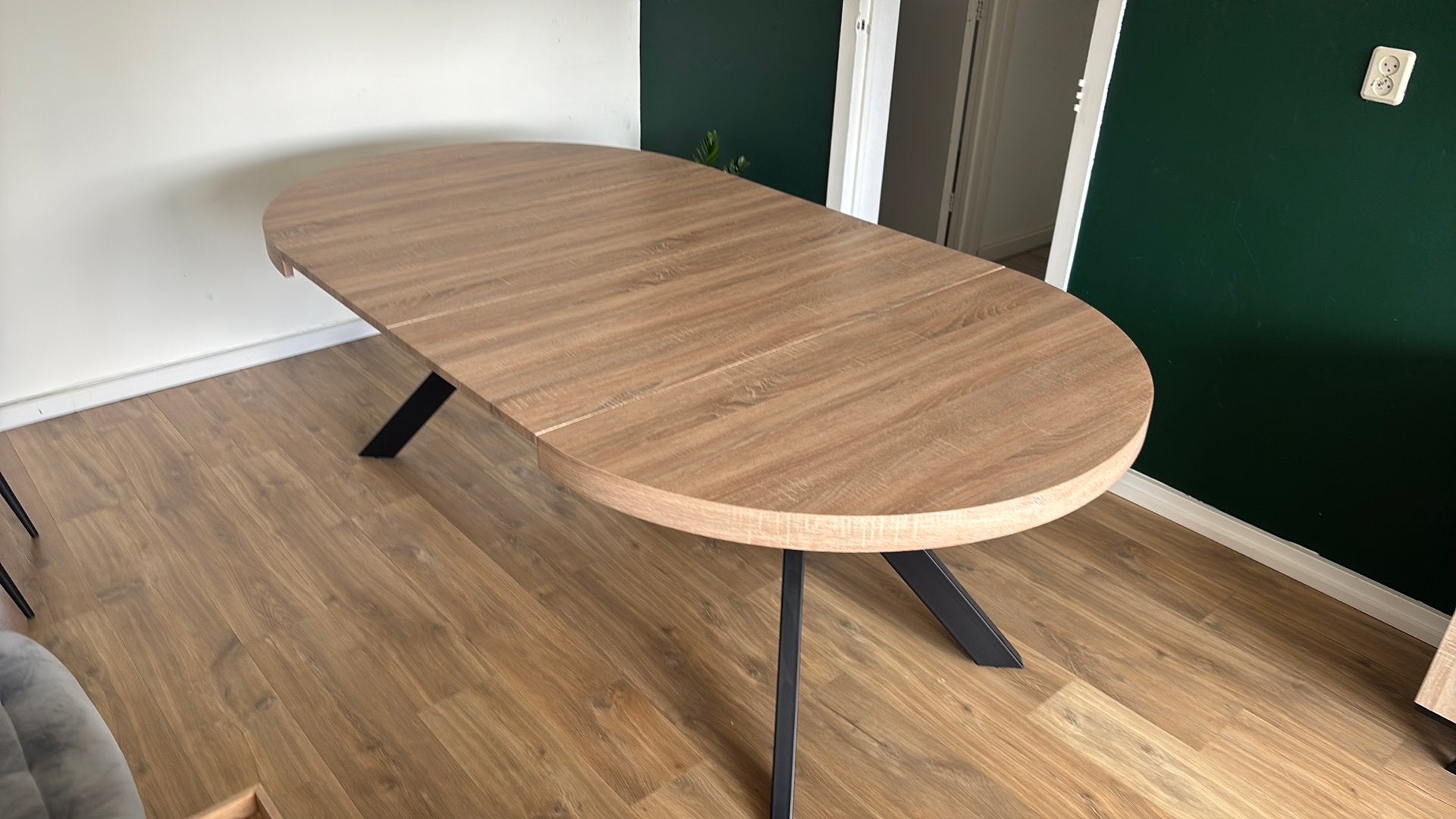 Uitschuifbare eetkamertafel voor 4/8 personen, Huis en Inrichting, Tafels | Eettafels, Ophalen, Rond, 200 cm of meer, 50 tot 100 cm