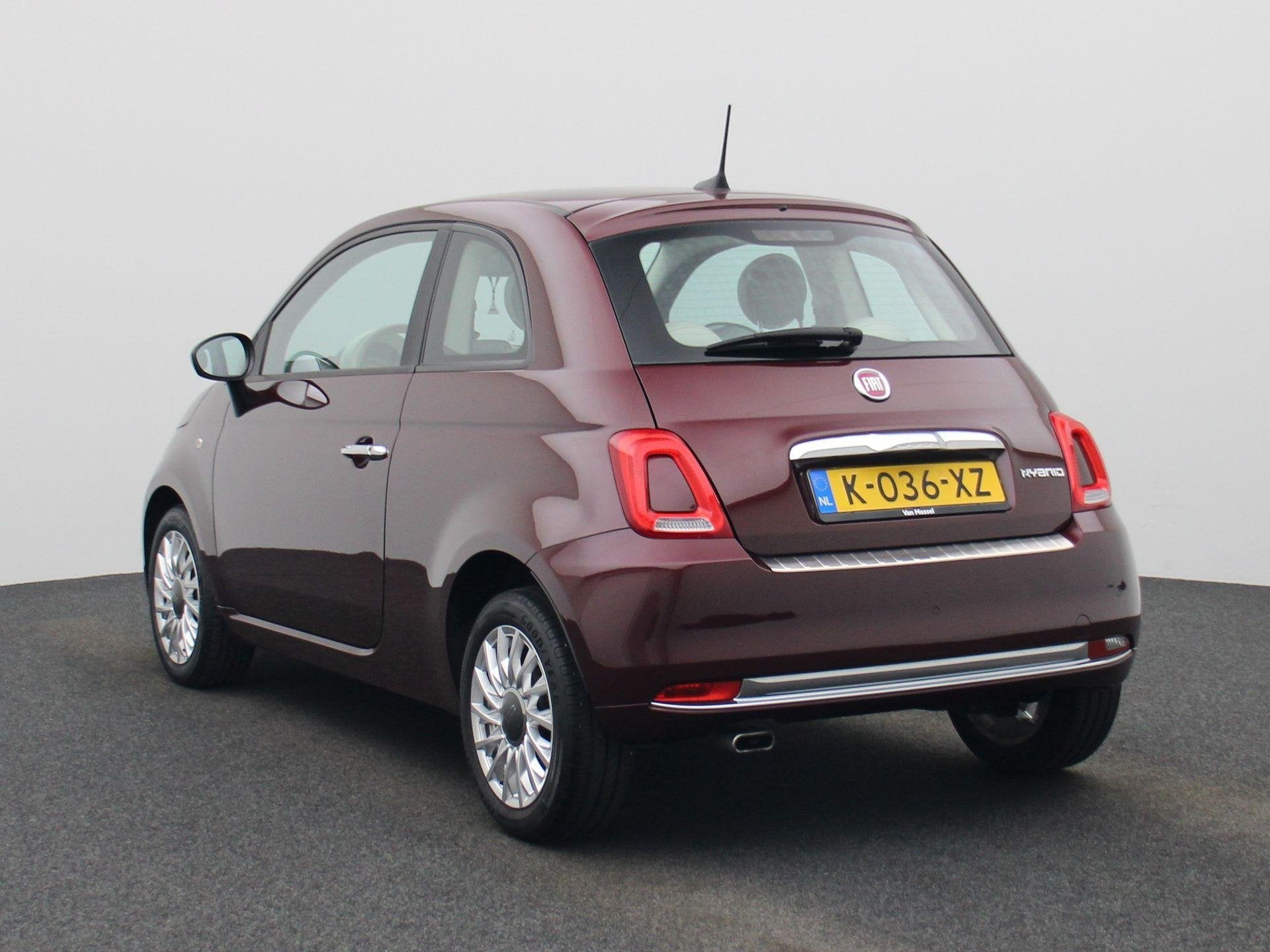 Fiat 500 1.0 Hybrid Lounge | APPLE CARPLAY | ANDROID AUTO |, Voorwielaandrijving, 12 maanden, Stof, Euro 6