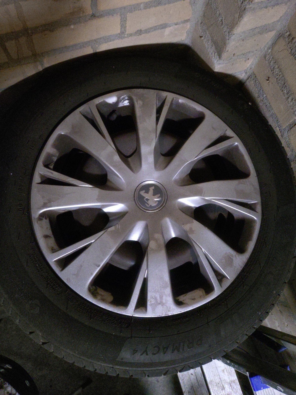 Zomerbanden Michelin 185/65/R15 voor Peugeot 208 (4-gaats), Ophalen, Gebruikt, 15 inch, 185 mm