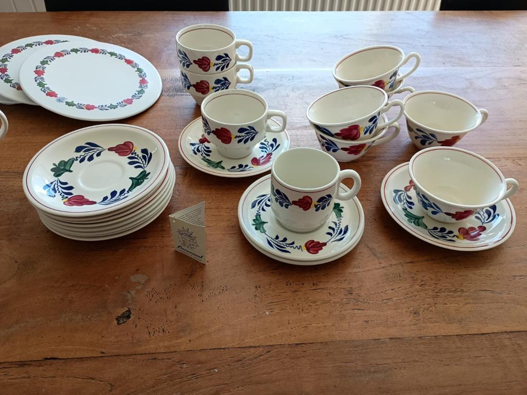 Boerenbont t.e.a.b., Huis en Inrichting, Keuken | Servies, Overige typen, Ophalen of Verzenden, Zo goed als nieuw, Aardewerk