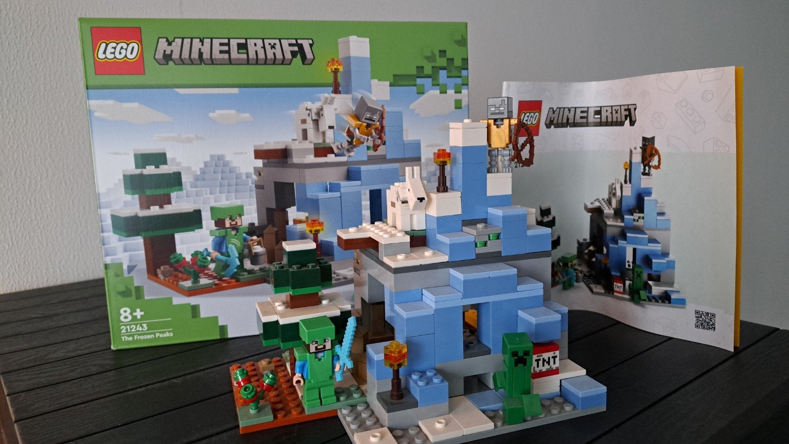 LEGO Minecraft 21243 The Frozen Peaks - 5-12 tip!, Compleet, Minecraft, Lego, Ophalen of Verzenden