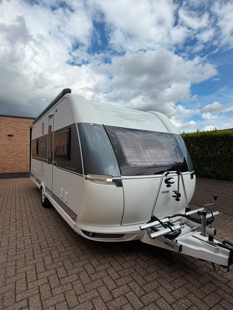 Hobby Excellent 540 FU bj. 2020 zeer compleet incl. douche, Kachel, Rondzit, Hobby, Particulier