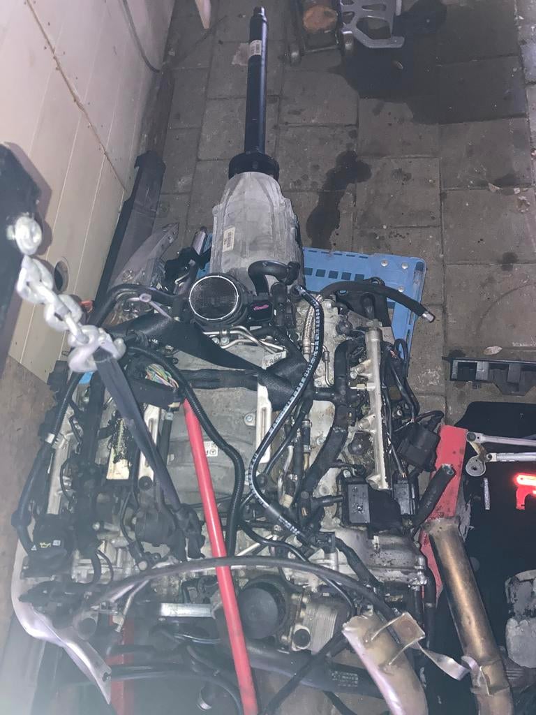 Mercedes-Benz motor met versnellingsbak, Auto-onderdelen, Motor en Toebehoren, Ophalen, Gebruikt, Mercedes-Benz