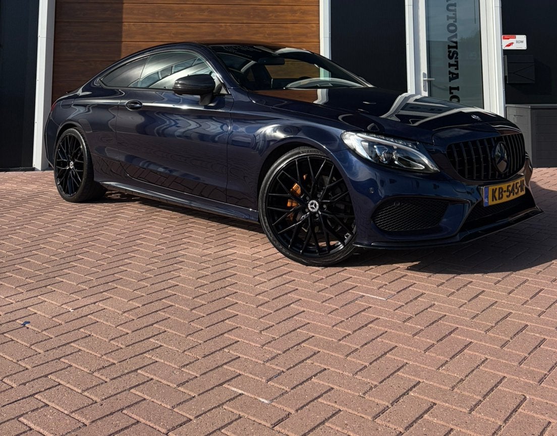 Mercedes-Benz C klasse Coupe AMG, Auto's, Automaat, Achterwielaandrijving, 1800 kg, Zwart