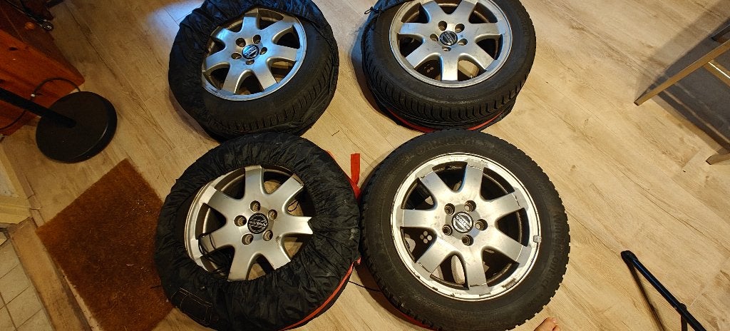 winterbanden volvo v70, Ophalen, Gebruikt