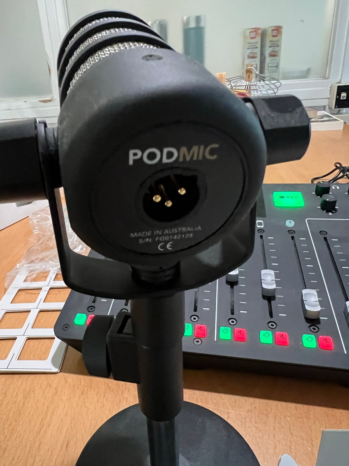 Rodecaster Pro met Rode NT1-A en Podmic, Muziek en Instrumenten, Microfoons, Ophalen, Zo goed als nieuw, Studiomicrofoon