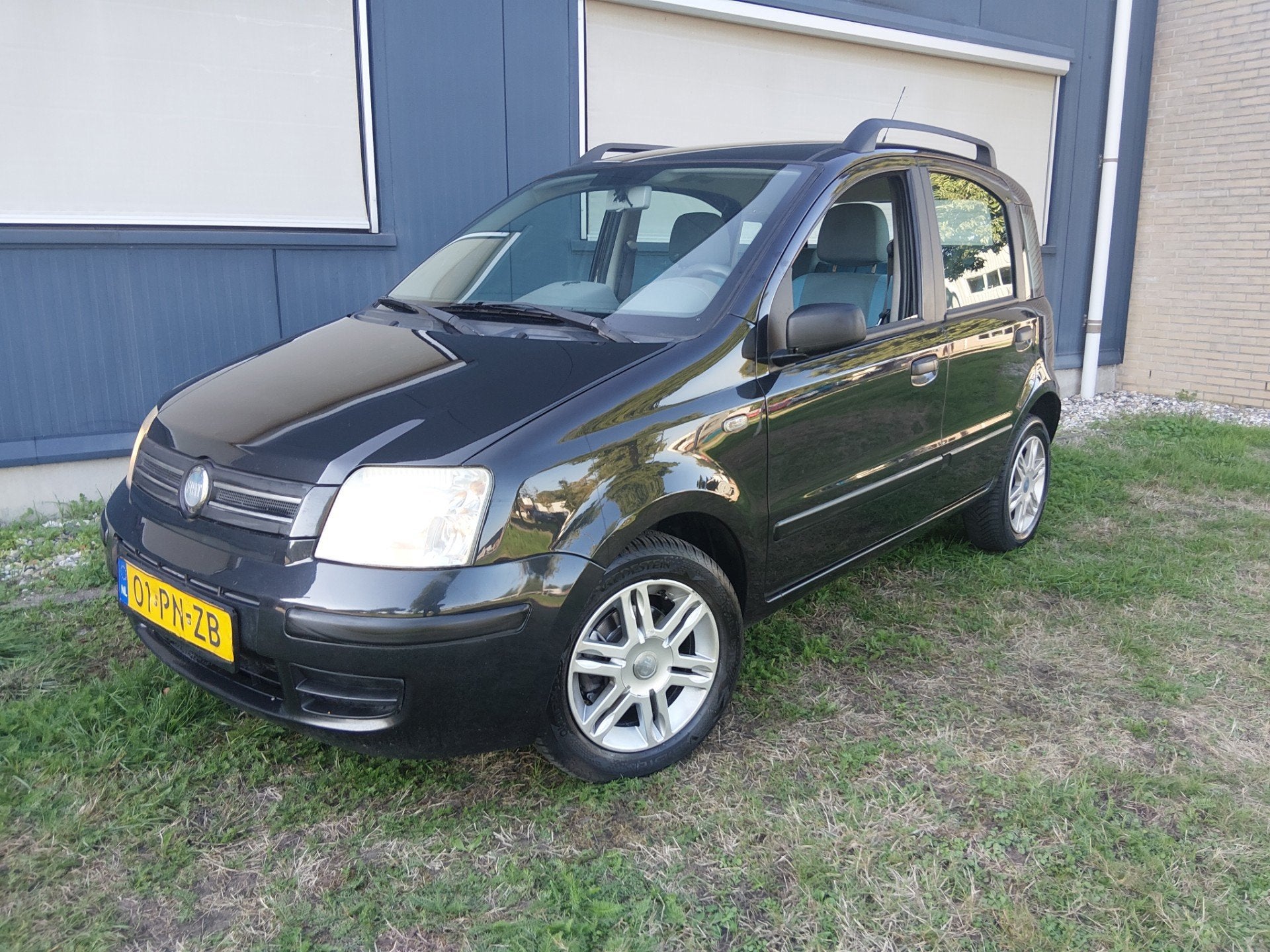 Fiat Panda 1.2 Emotion 2004 Airco Clima NW APK, Voorwielaandrijving, Gebruikt, Automatische klimaatregeling, Zwart