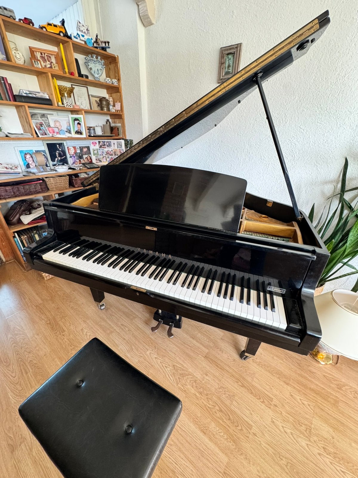 Yamaha baby vleugel Zwart Gratis op te halen, Muziek en Instrumenten, Ophalen, Gebruikt, Zwart, Hoogglans