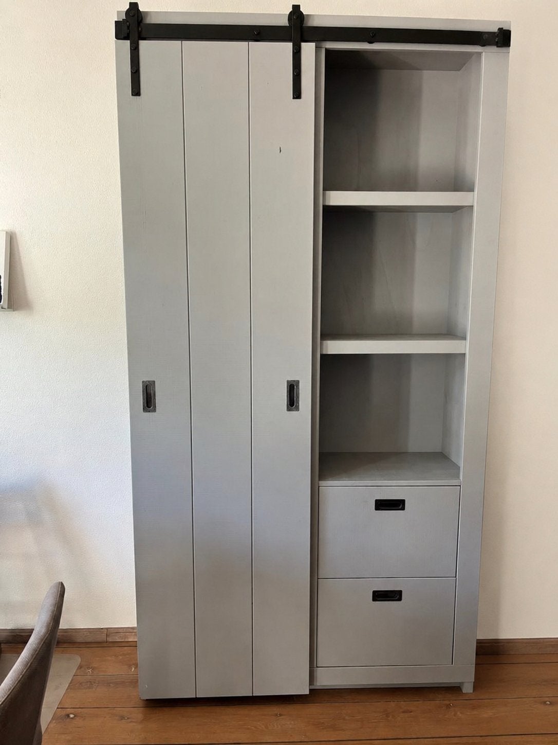 VTWonen kast met landelijke uitstraling - grijs, Ophalen, Zo goed als nieuw, 25 tot 50 cm, 200 cm of meer