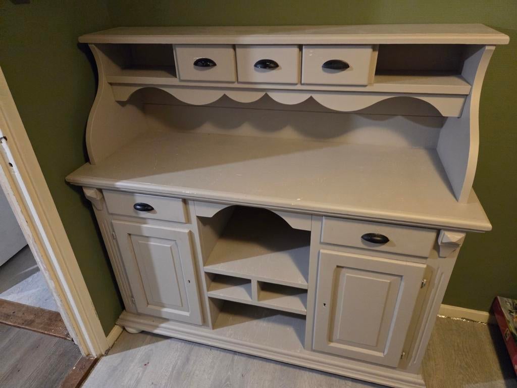 Stevige massief houten kast/dressoir - opknapper, Ophalen, Gebruikt, Landelijk, 25 tot 50 cm