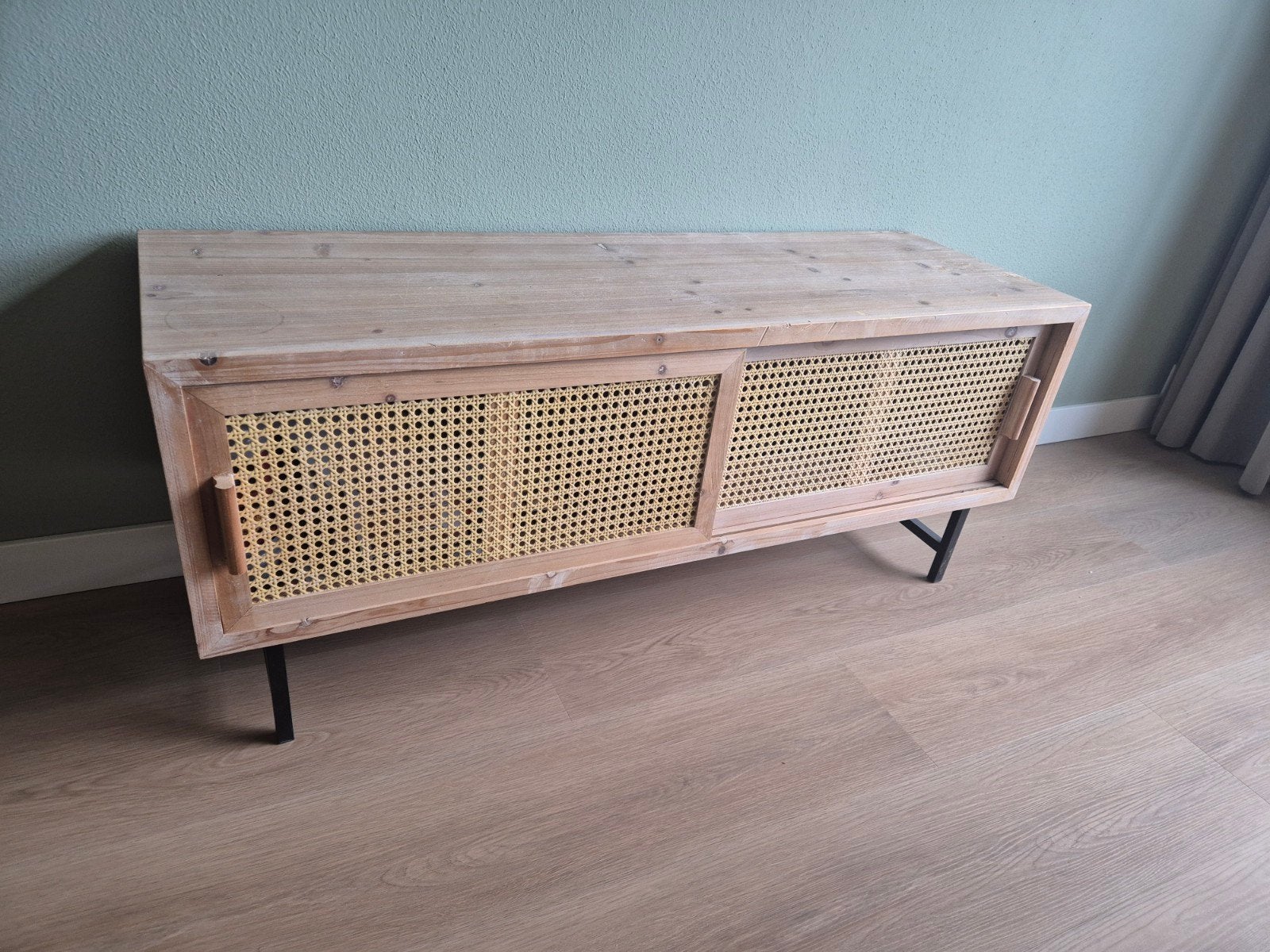 TV meubel / dressoir Webbing, Ophalen, Gebruikt, 100 tot 150 cm, Minder dan 100 cm