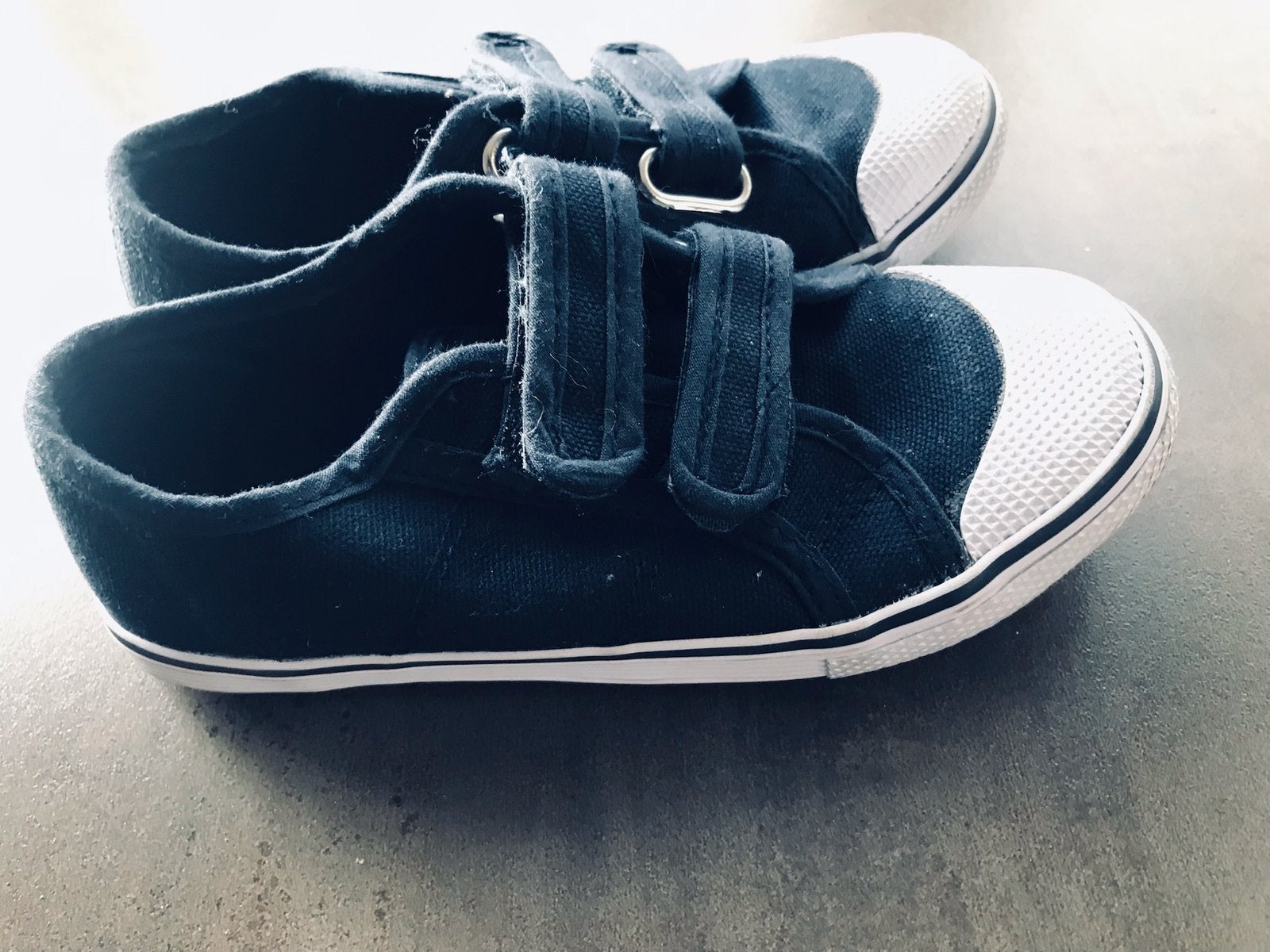 Schoenen(eventueel Gymschoenen/dansschoenen) maat 30, Ophalen of Verzenden, Zo goed als nieuw, Schoenen