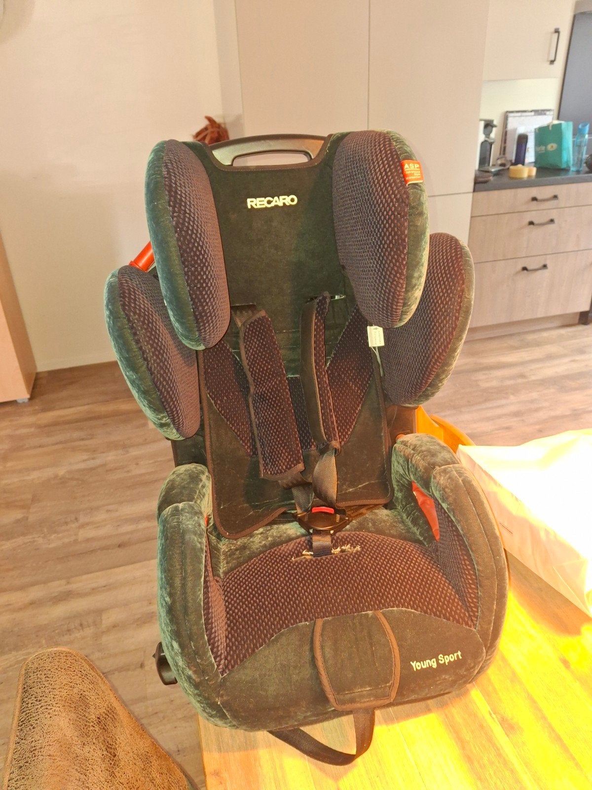 Recaro Young Sport autostoel 9-36 kg, Verstelbare rugleuning, 9 t/m 36 kg, Ophalen, Overige merken