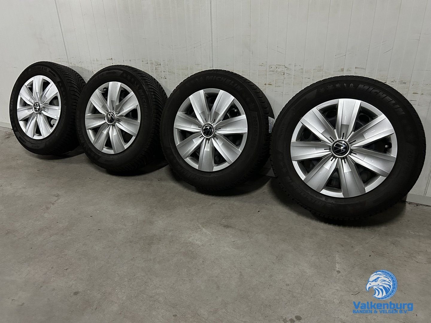 8mm! Originele VW Passat T-Roc Audi Q2 Skoda Karoq 16 inch s, Gebruikt, -, Banden en Velgen, -