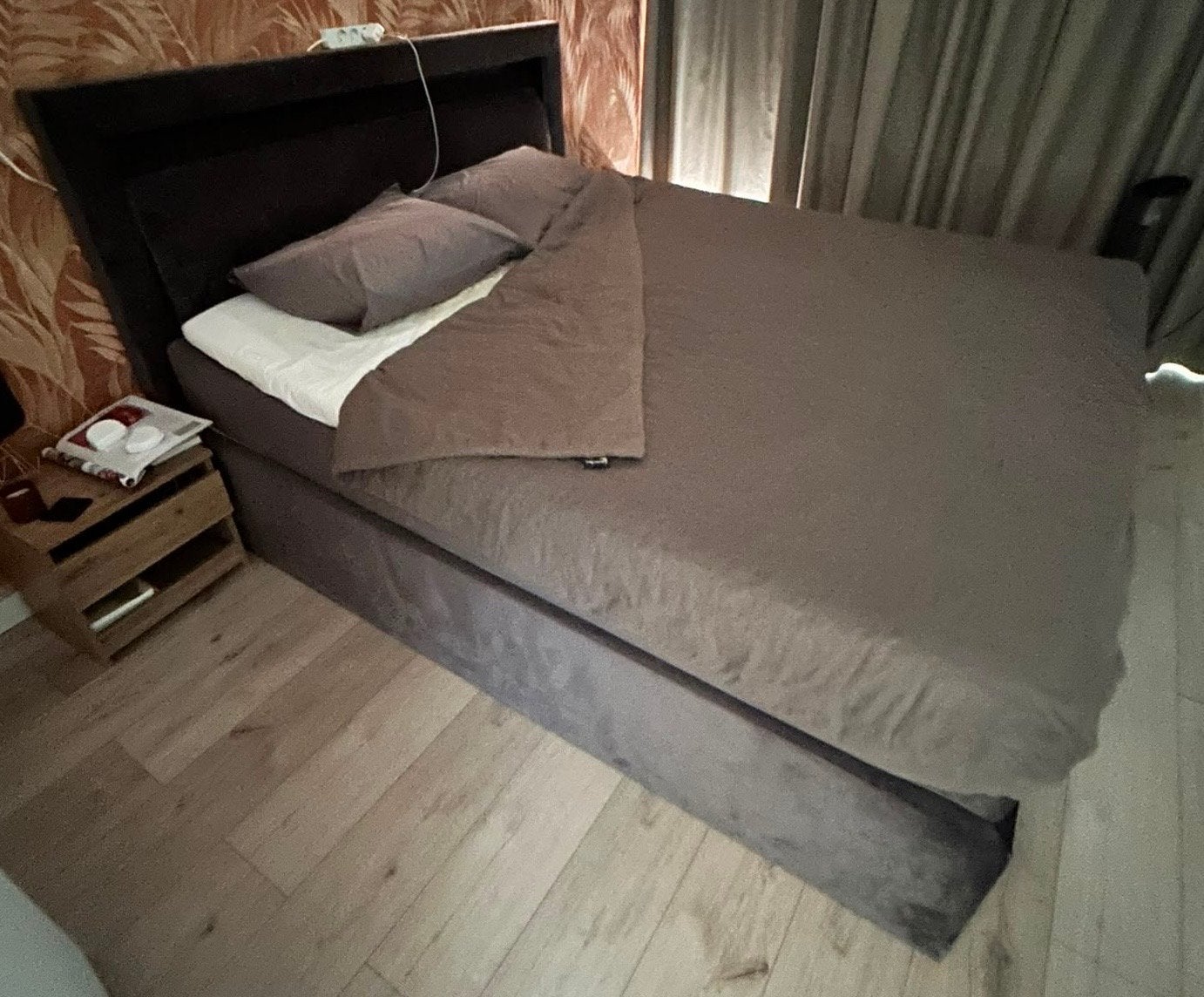 Boxspring 180X200cm met pocketveringmatras en opbergladen, Ophalen, Gebruikt, Tweepersoons, 180 cm