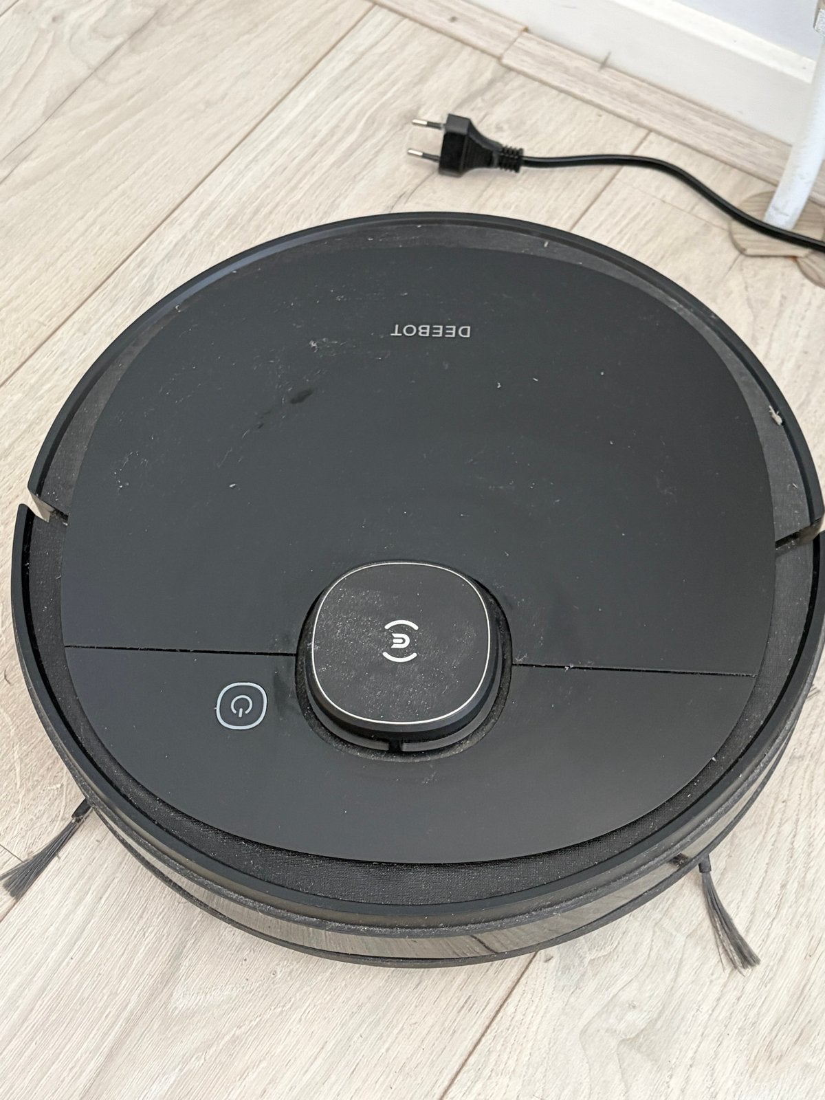 Ecovacs Deebot robotstofzuiger met laadstation  dweilfunctie, Ophalen, Gebruikt, Oplaadstation, Ecovacs