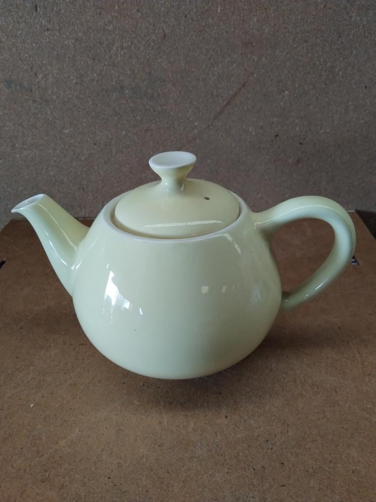60er jr theepot, zachtgeel, Petrus Regout, Antiek en Kunst, Ophalen