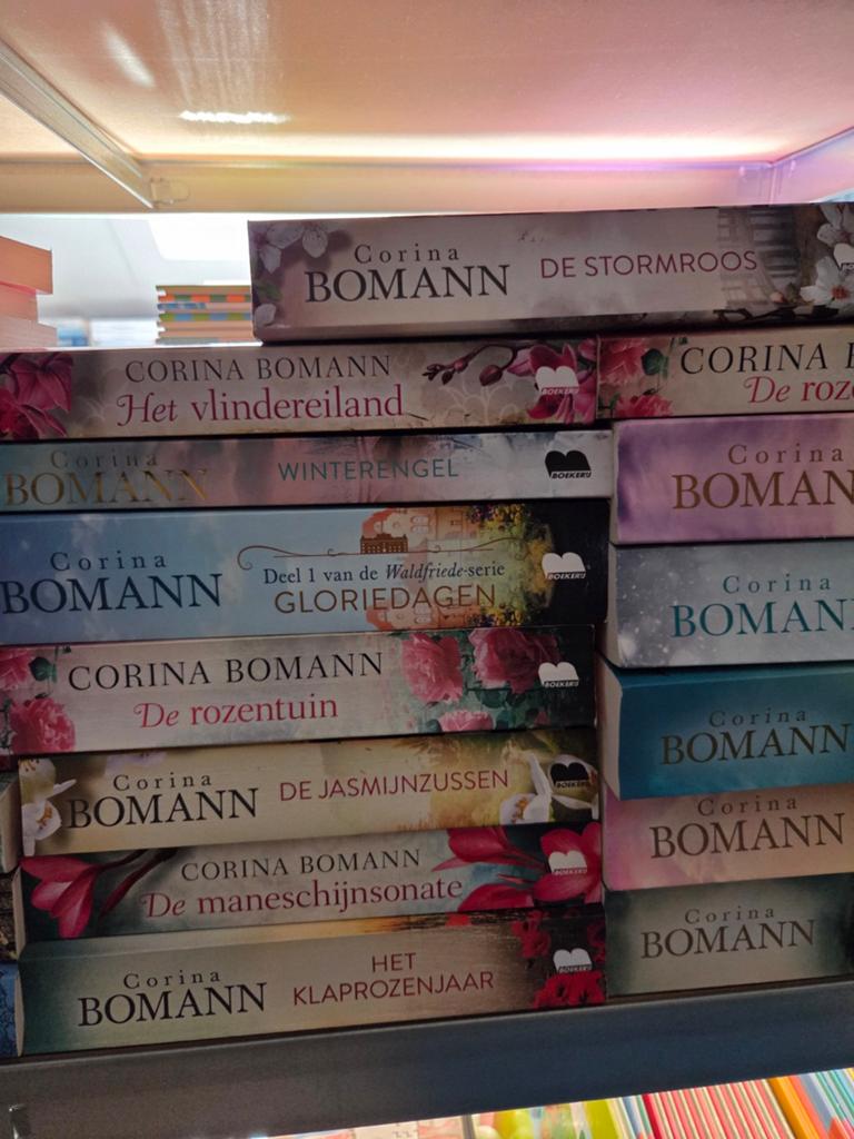 14x boeken - Corina Bomann, Ophalen of Verzenden, Gelezen