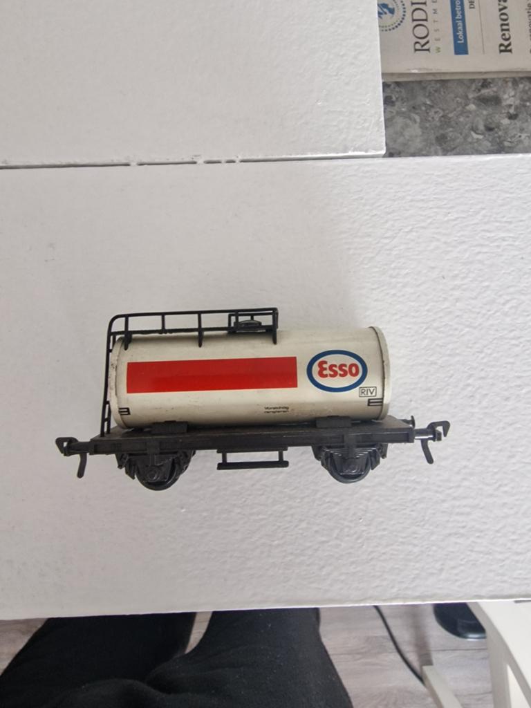 Marklin esso tank wagon, Wisselstroom, Gebruikt, Wagon, Ophalen of Verzenden