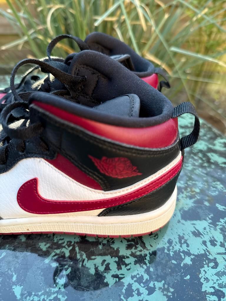 Nike Jordan sneakers maat 34 in goede staat, Zwart, Ophalen of Verzenden, Sneakers of Gympen, Gedragen