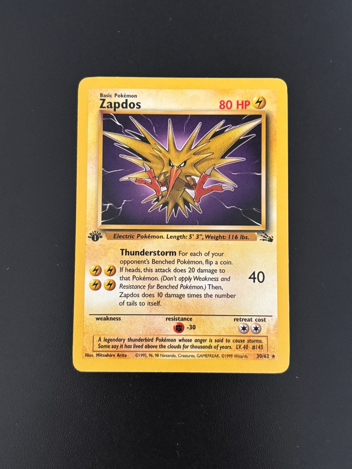 Zapdos 30/62 1st edition fossil, Hobby en Vrije tijd, Verzamelkaartspellen | Pokémon, Ophalen of Verzenden, Zo goed als nieuw