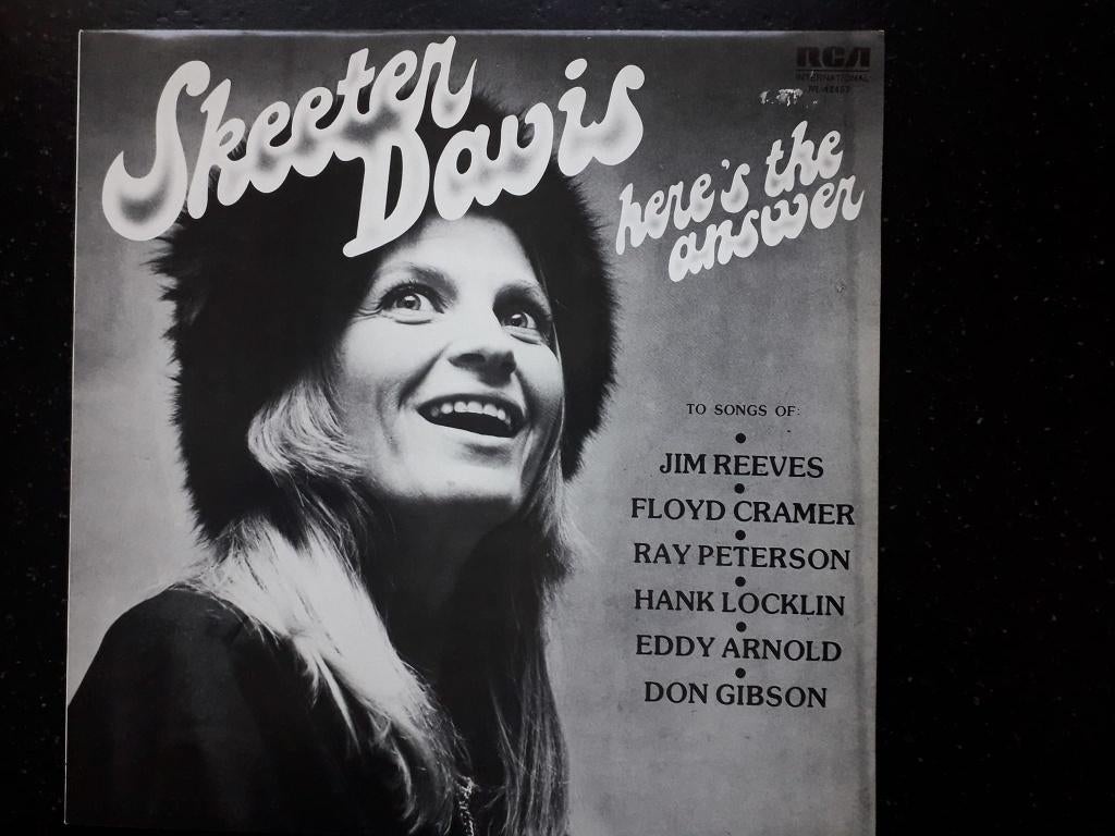 SKEETER DAVIS - HERE'S THE ANSWER - LP, Cd's en Dvd's, Vinyl | Pop, Ophalen of Verzenden, Zo goed als nieuw, Overige formaten